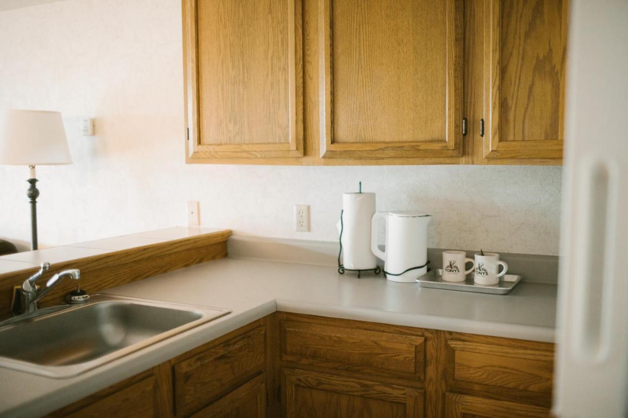 Friday Harbor Suites エクステリア 写真